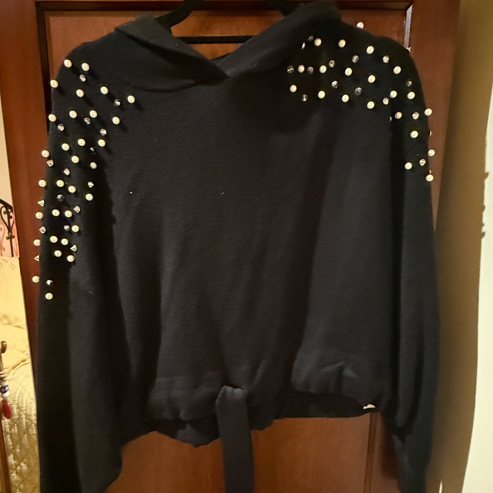 Zara Black Pearl-Embellished Women’s Pullover Top
